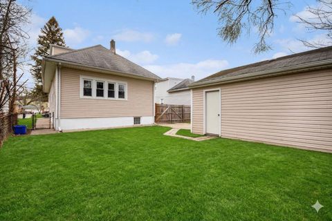 Tiny photo for 8117 W 30th Street, Riverside, IL 60546 (MLS # 12552910)