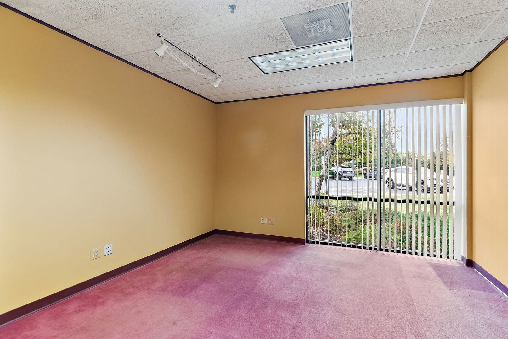 McHenry, Illinois 60050, United States, ,Commercial,Active,233994