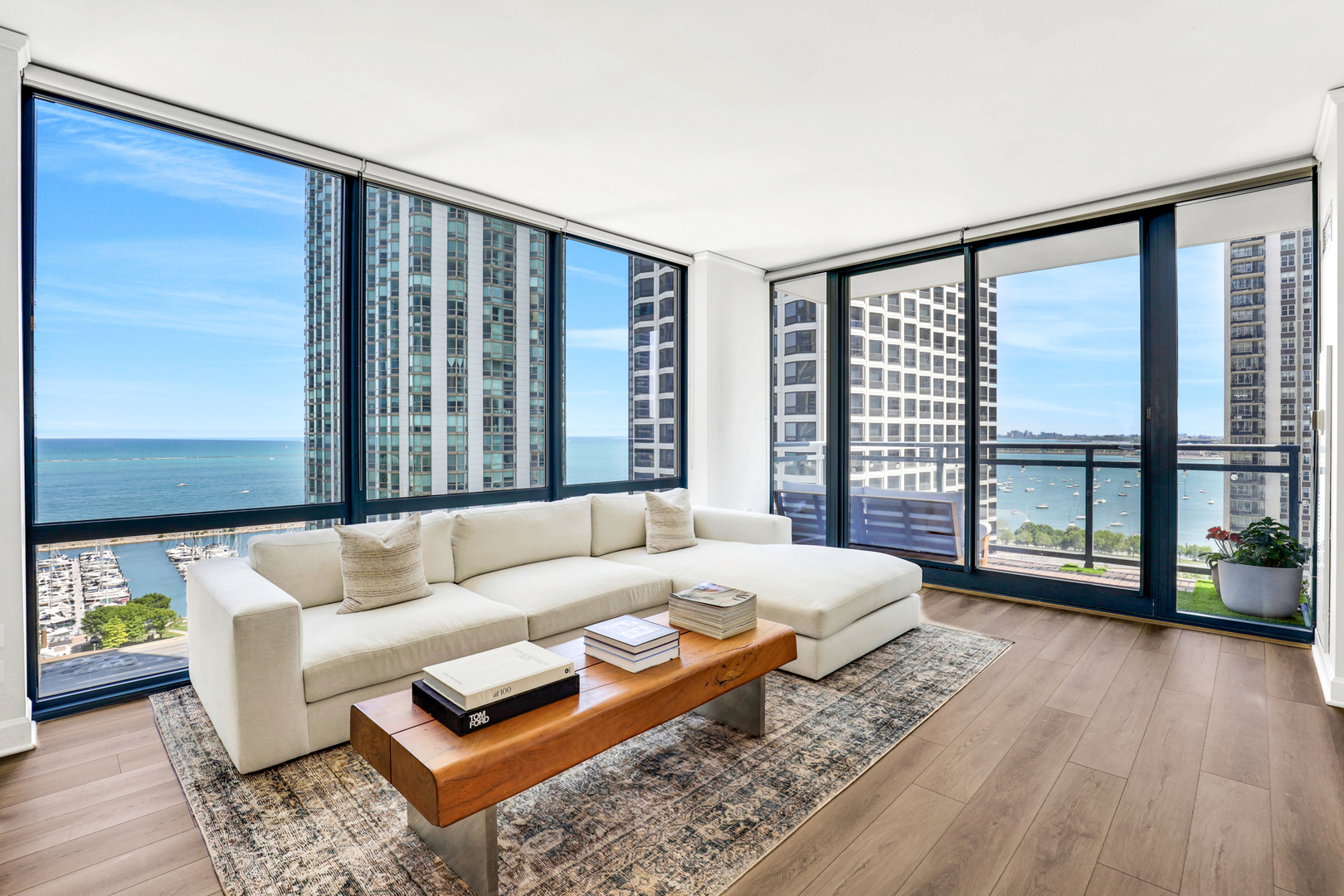 201 N Westshore Drive 2102