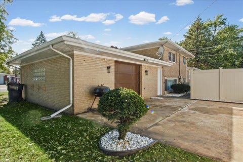Tiny photo for 15265 Drexel Avenue, South Holland, IL 60473 (MLS # 12796177)