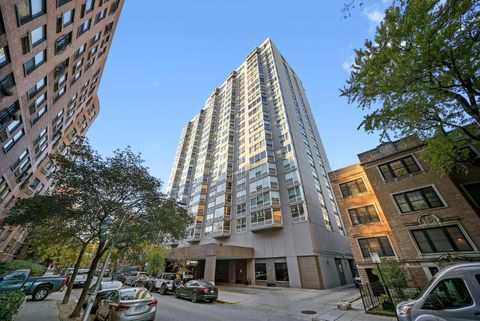 Photo of 720 W Gordon Terrace #3B, Chicago, IL 60613 (MLS # 12556510)