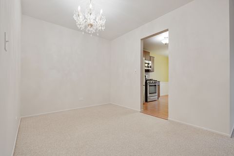 Tiny photo for 375 Pinetree Lane #D-1, Schaumburg, IL 60193 (MLS # 12493942)