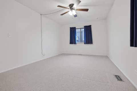 Tiny photo for 375 Pinetree Lane #D-1, Schaumburg, IL 60193 (MLS # 12493942)