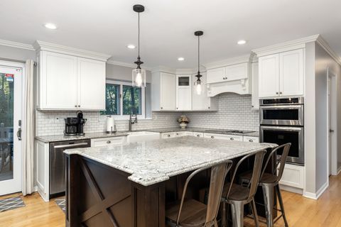 Tiny photo for 2421 River Woods Drive, Naperville, IL 60565 (MLS # 12474844)