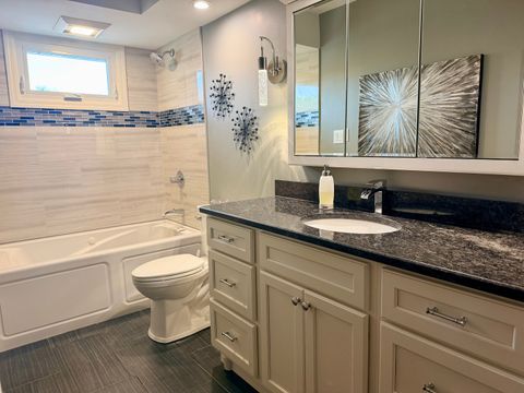 Tiny photo for 14221 Kilbourne Avenue, Crestwood, IL 60418 (MLS # 12622633)