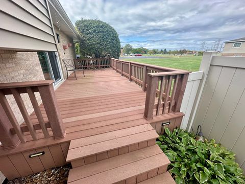 Tiny photo for 14221 Kilbourne Avenue, Crestwood, IL 60418 (MLS # 12622633)