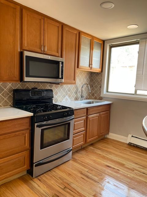 Tiny photo for 2243 W Farwell Avenue #3D, Chicago, IL 60645 (MLS # 12494755)