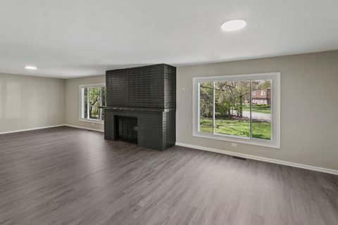 Tiny photo for 18600 Golfview Avenue, Homewood, IL 60430 (MLS # 12623982)