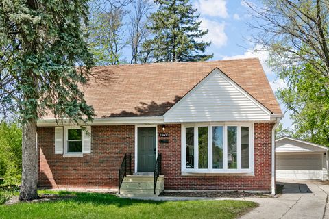 Photo of 18600 Golfview Avenue, Homewood, IL 60430 (MLS # 12623982)