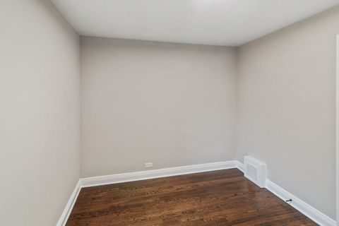 Tiny photo for 18600 Golfview Avenue, Homewood, IL 60430 (MLS # 12623982)