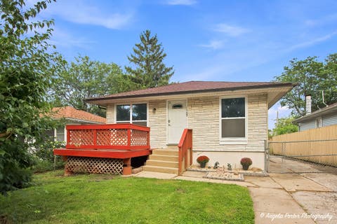 Photo of 1509 Elm Avenue, Round Lake Beach, IL 60073 (MLS # 12741093)