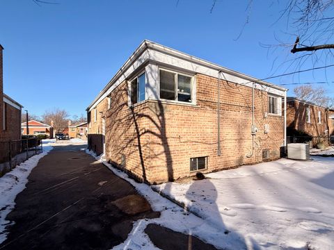 Tiny photo for 14525 Dobson Avenue, Dolton, IL 60419 (MLS # 12563750)