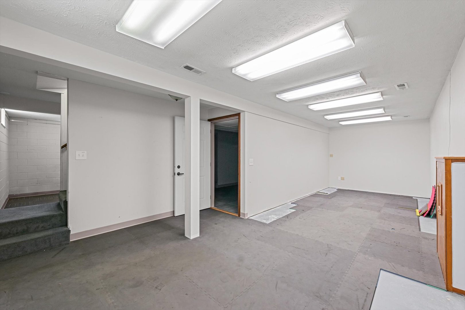 Bloomington, Illinois 61704, United States, ,Commercial,Active,164355