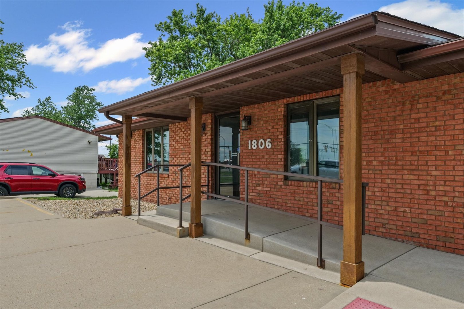 Bloomington, Illinois 61704, United States, ,Commercial,Active,164355