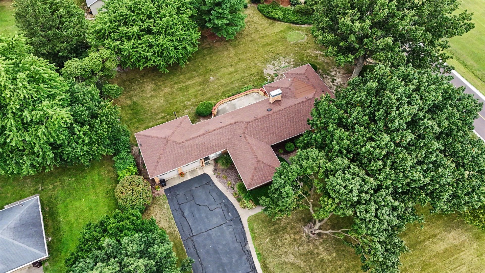 1123 N Sangamon Avenue