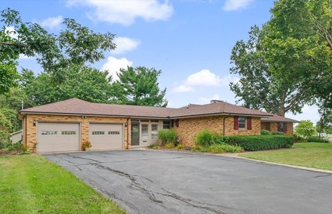 Tiny photo for 1123 N Sangamon Avenue, Gibson City, IL 60936 (MLS # 12728413)