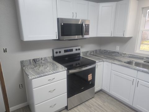 Tiny photo for 1505 W Ash Avenue, Decatur, IL 62526 (MLS # 12605812)