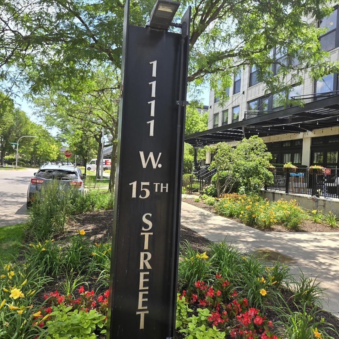1111 W 15TH Street 228