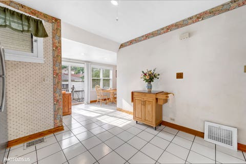 Tiny photo for 5040 N Monitor Avenue, Chicago, IL 60630 (MLS # 12732178)