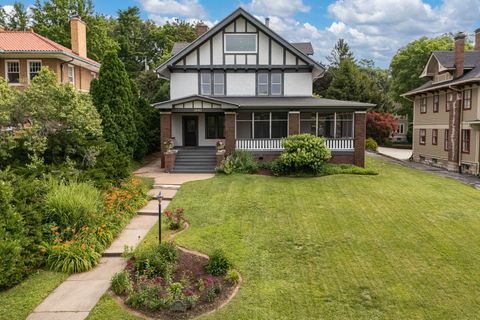 Tiny photo for 2440 E RIVER Drive, Davenport, IA 52803 (MLS # 12691290)