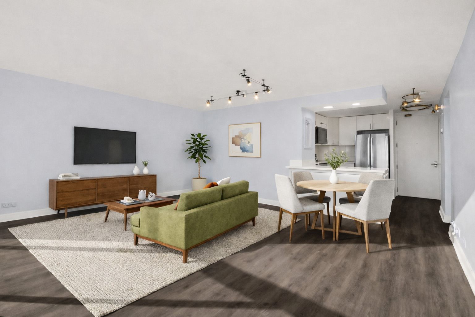 4343 N CLARENDON Avenue 2012