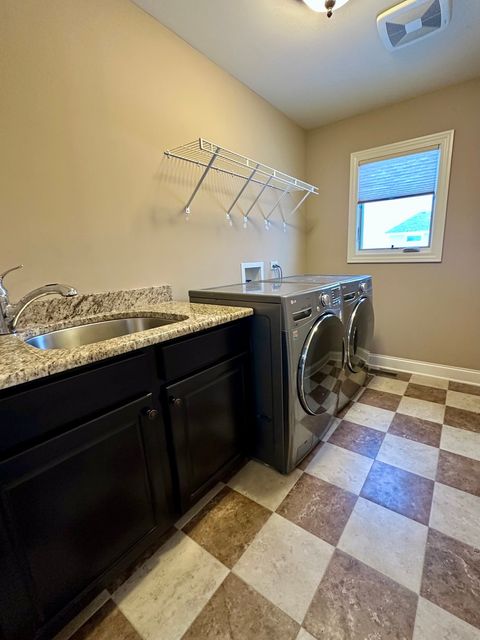 Tiny photo for 1825 Brogan Drive, New Lenox, IL 60451 (MLS # 12568755)