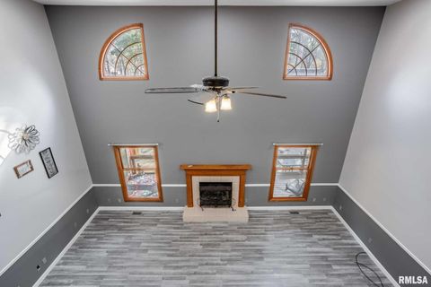 Tiny photo for 1901 Spring Garden Road, Marion, IL 62959 (MLS # QC4269668)