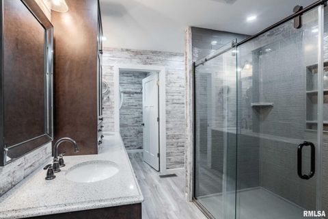 Tiny photo for 1901 Spring Garden Road, Marion, IL 62959 (MLS # QC4269668)