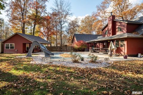 Tiny photo for 1901 Spring Garden Road, Marion, IL 62959 (MLS # QC4269668)