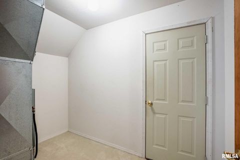 Tiny photo for 1901 Spring Garden Road, Marion, IL 62959 (MLS # QC4269668)