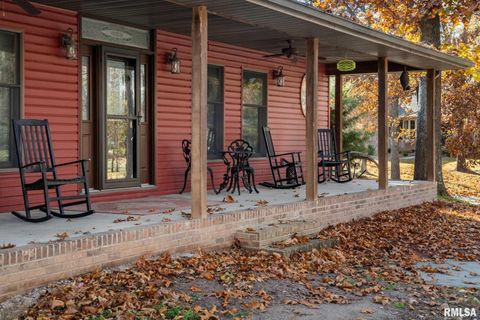 Tiny photo for 1901 Spring Garden Road, Marion, IL 62959 (MLS # QC4269668)