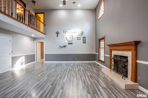 Tiny photo for 1901 Spring Garden Road, Marion, IL 62959 (MLS # QC4269668)