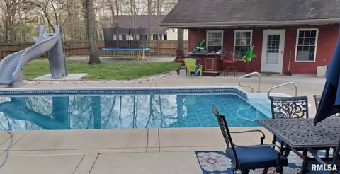 Tiny photo for 1901 Spring Garden Road, Marion, IL 62959 (MLS # QC4269668)