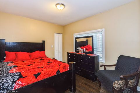 Tiny photo for 1325 Gunderson Avenue, Berwyn, IL 60402 (MLS # 12412431)