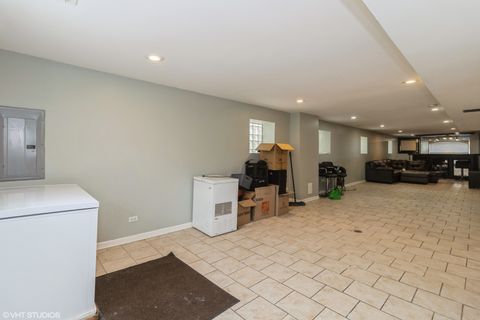 Tiny photo for 1325 Gunderson Avenue, Berwyn, IL 60402 (MLS # 12412431)