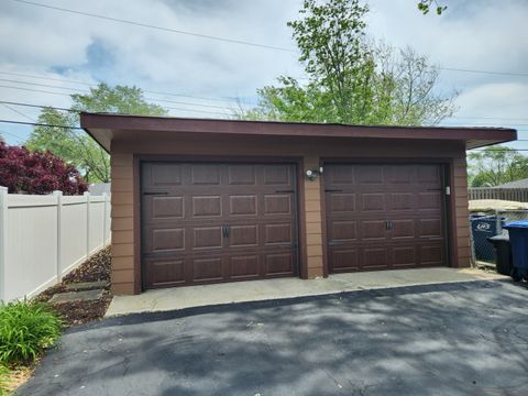 Tiny photo for 7713 Brookhaven Avenue, Darien, IL 60561 (MLS # 12446827)