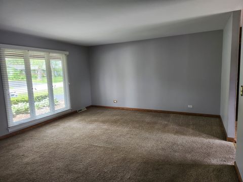 Tiny photo for 7713 Brookhaven Avenue, Darien, IL 60561 (MLS # 12446827)