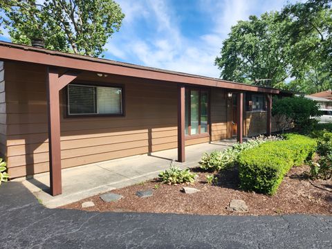 Tiny photo for 7713 Brookhaven Avenue, Darien, IL 60561 (MLS # 12446827)