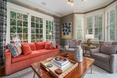 Tiny photo for 106 E Woodland Road, Lake Forest, IL 60045 (MLS # 12710028)