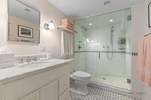 Tiny photo for 106 E Woodland Road, Lake Forest, IL 60045 (MLS # 12710028)