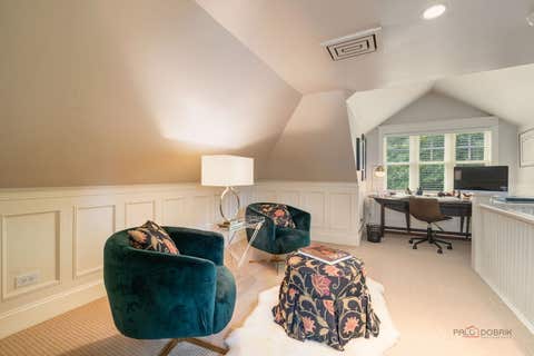 Tiny photo for 106 E Woodland Road, Lake Forest, IL 60045 (MLS # 12710028)