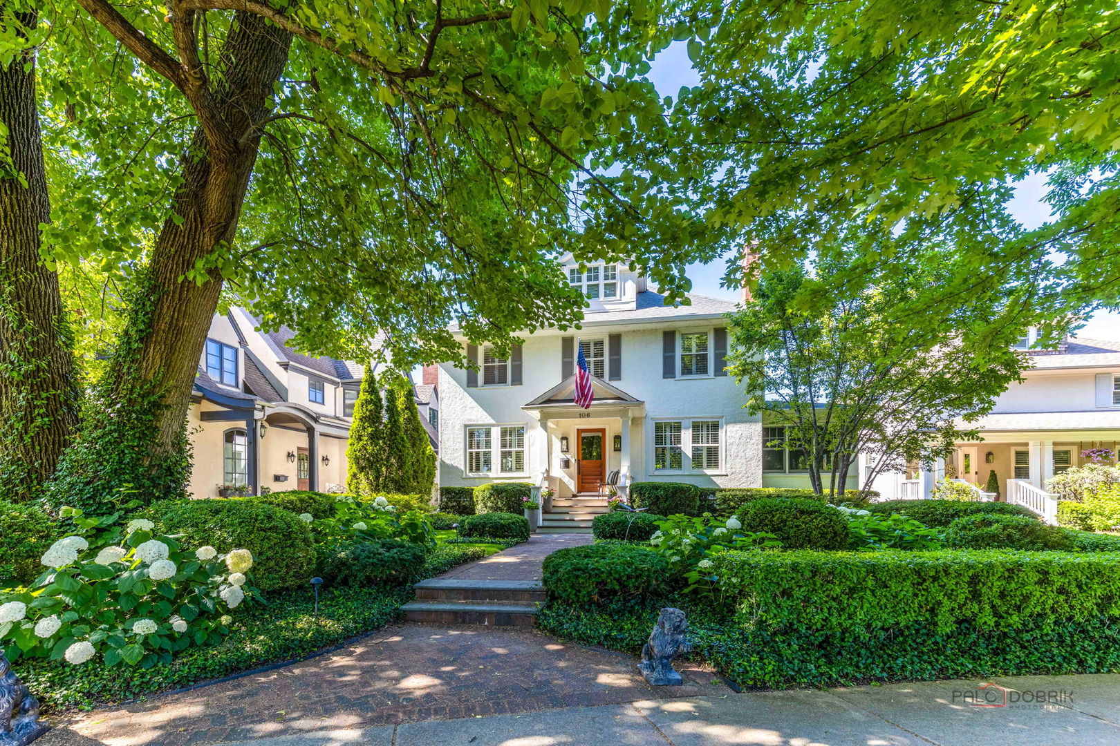 106 E Woodland Road