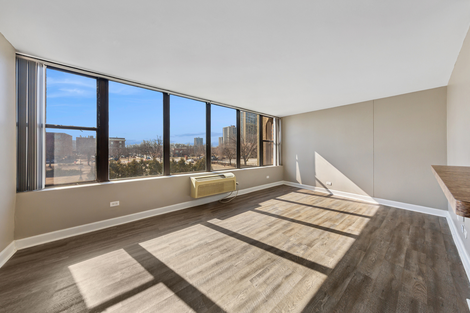 345 E Eastgate Place 204