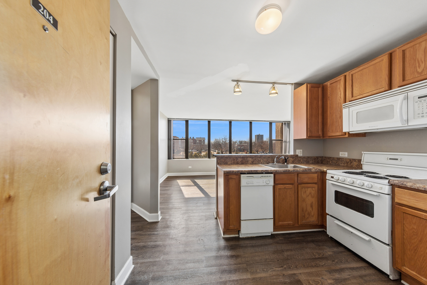 345 E Eastgate Place 204