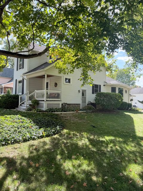 Tiny photo for Oswego, IL 60543 (MLS # 12486424)