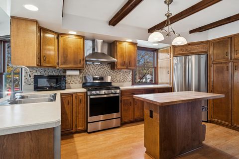 Tiny photo for Oswego, IL 60543 (MLS # 12486424)