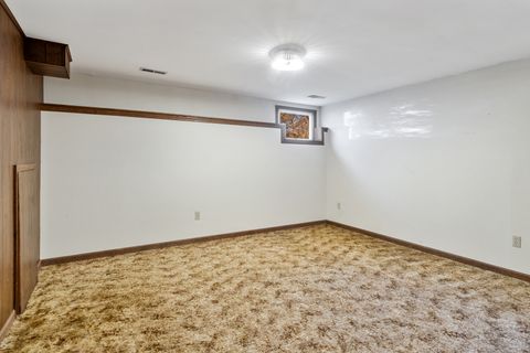 Tiny photo for Oswego, IL 60543 (MLS # 12486424)