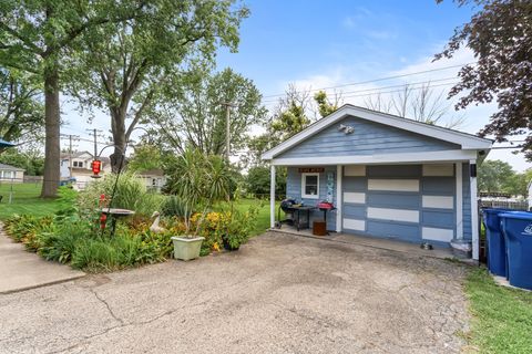 Tiny photo for 434 N Lincoln Avenue, Villa Park, IL 60181 (MLS # 12455177)
