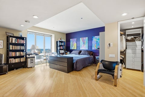 Tiny photo for 950 N Michigan Avenue #4704, Chicago, IL 60611 (MLS # 12738944)