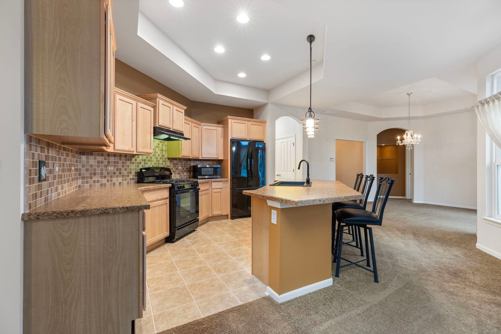 16605 S Fox Run Circle